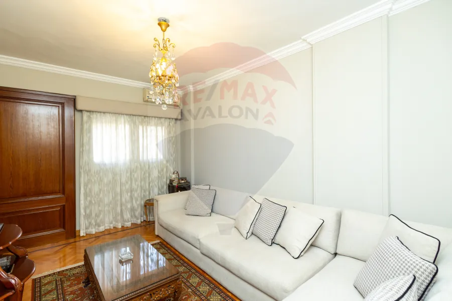 شقة للبيع 320 م ستانلي (دابل فيو بحر - أمام قصر سباهي)