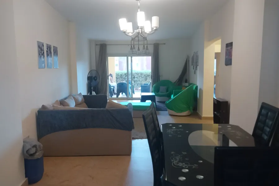 Ground chalet with garden for sale (Vista Marina) 150 m