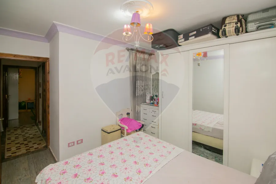 Apartment for sale 90 m Sporting (steps from the sea)