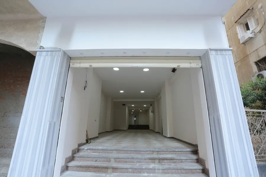 Commercial ٍStore for sale 200m. in Smouha (Beside Alex Eye Center)