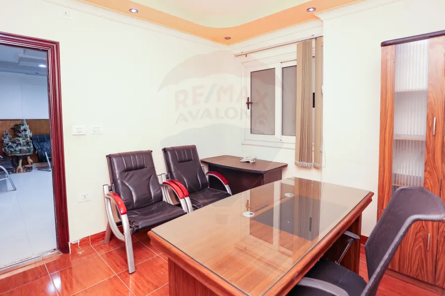 Administrative Apartment for sale 150 m Camp Shizar (Mamfis st)
