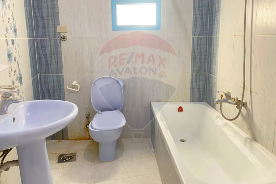 شقة للإيجار 135 م سبورتنج (فيو نادى سبورتنج)