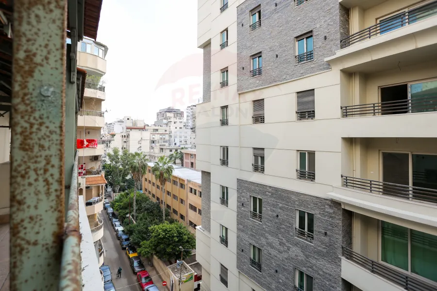Duplex apartment for sale 280 m Louran (Al Wataniya Ibrahim Nassir St - Branched from Shaarawy)