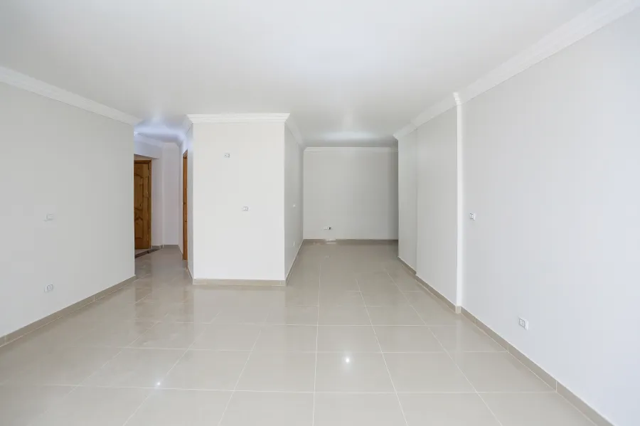 Administrative Unit for rent 275 m Smouha (Green Towers)