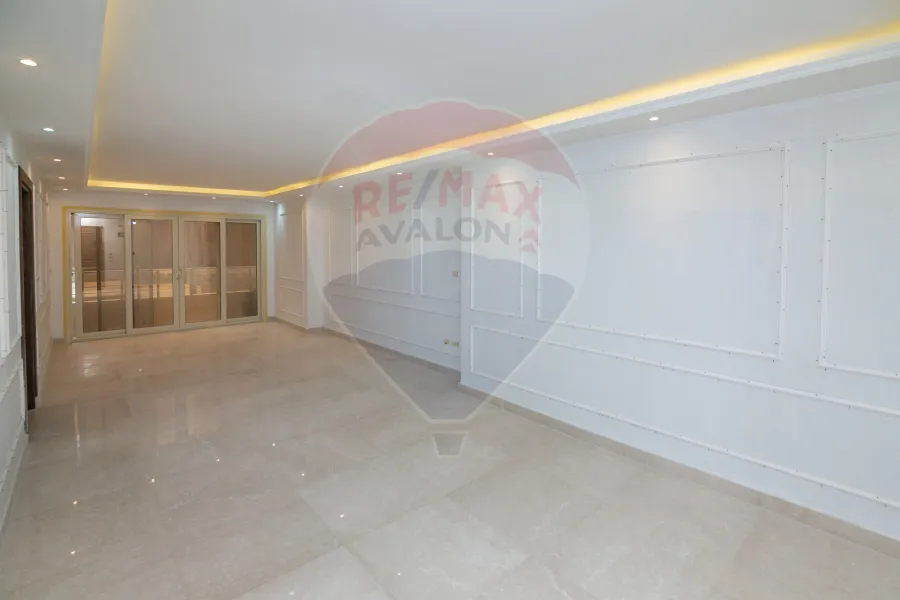 شقه للبيع 135 م الابراهيمية (ش ابو قير)