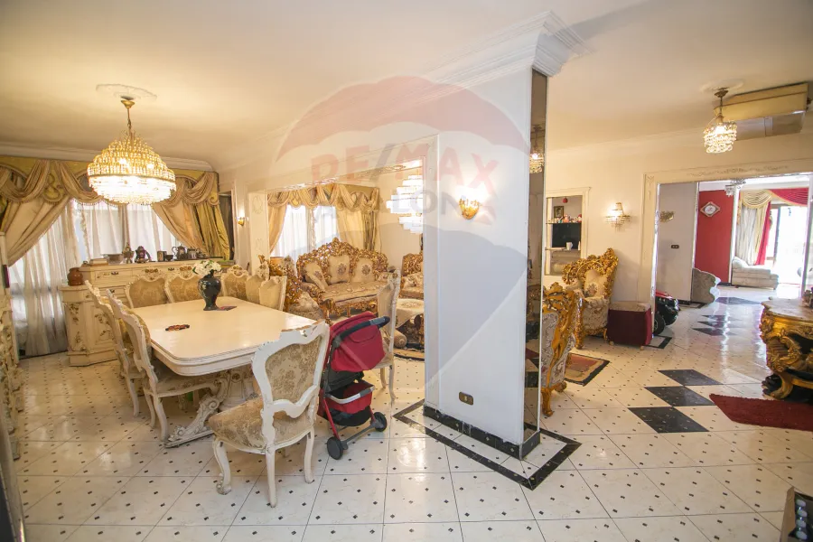 Apartment for sale 289 m Kafr Abdo (Khalil El Khayat St.)