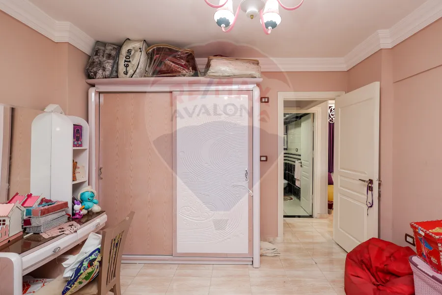 Apartment for sale 205 m Alsoyof (Mostafa Kamel St.)