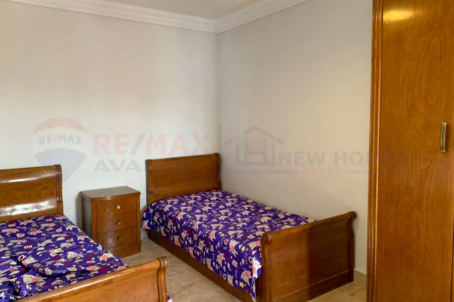 Furnushed apartment for rent 130 m Raml Station (Fouad st.)