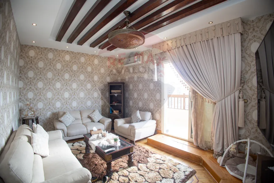 Penthouse apartment for sale 440 m Al Asafra (directly on the sea - Brand Building)