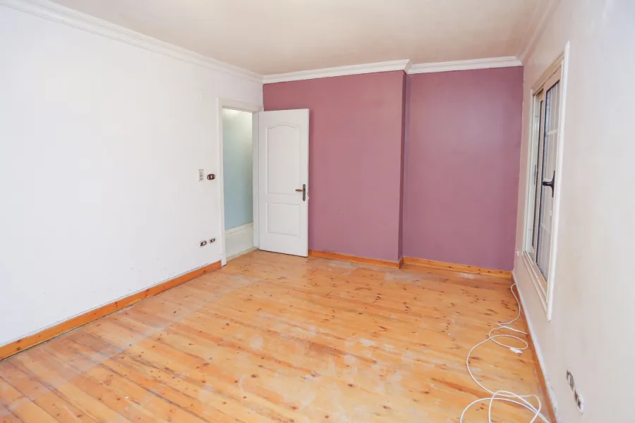 شقة للبيع 185م سموحة (كومباوند الشرطة - بجوار جامعه فاروس)