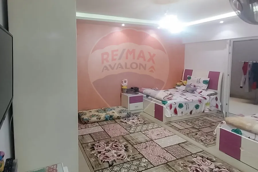 شقة للبيع 210 م ميامي (شارع العيسوي)