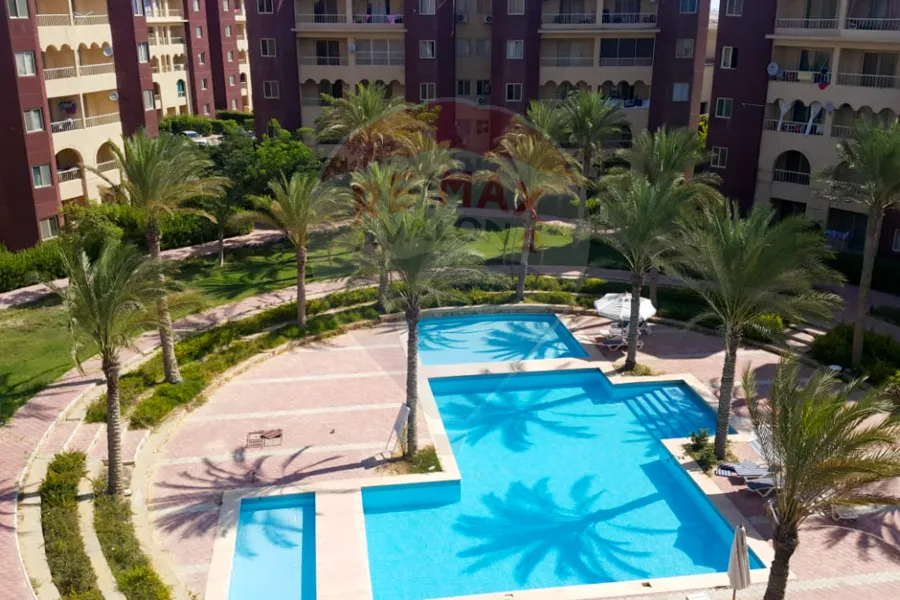 Chalet for sale 75 m + roof 75 m El Alamein (Vista Marina)