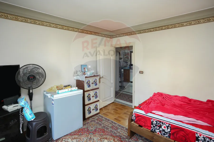 r sale 175 m Kafr Abdo (Mohamed Safwat St)