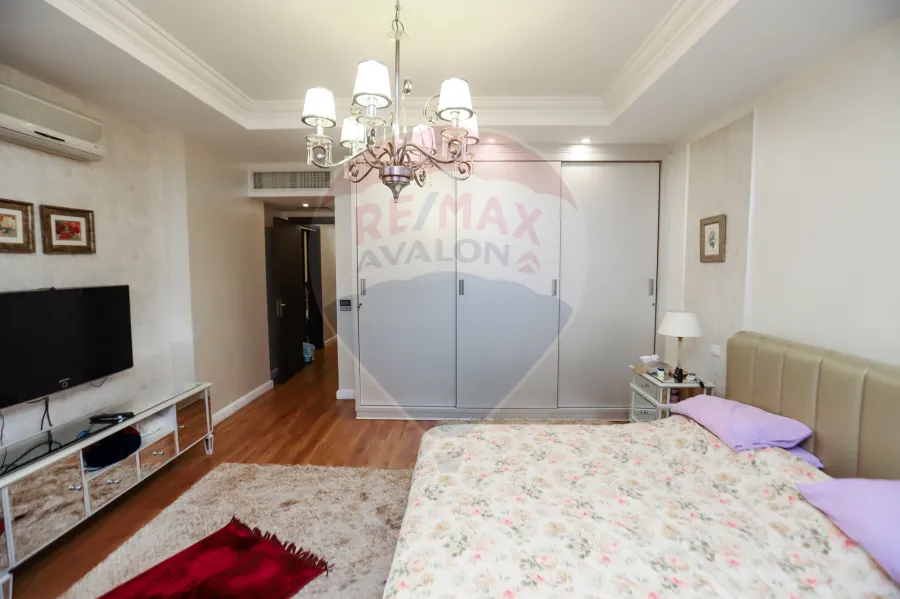 Luxury Apartment for sale (Smart home s-3) 255 m Smouha