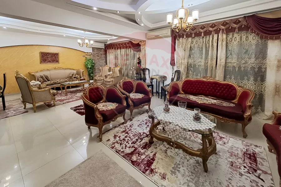 Duplex villa for sale 300 m Saba Basha (steps from Abo Qir st.)