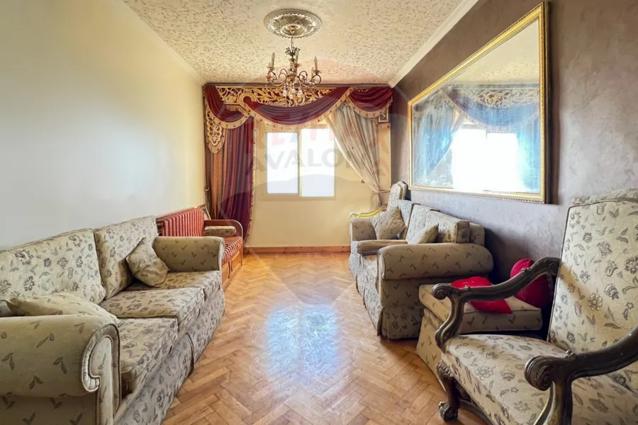 Furnished apartment for rent 145 m Kilopatra (directly on the sea)