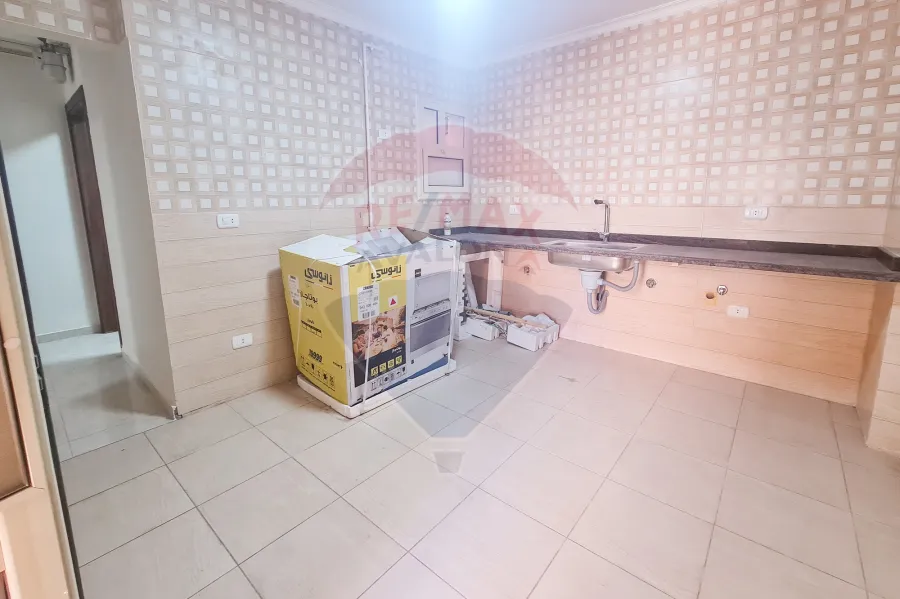 Apartment for rent 235 m Sporting (Abu Qir St. directly)