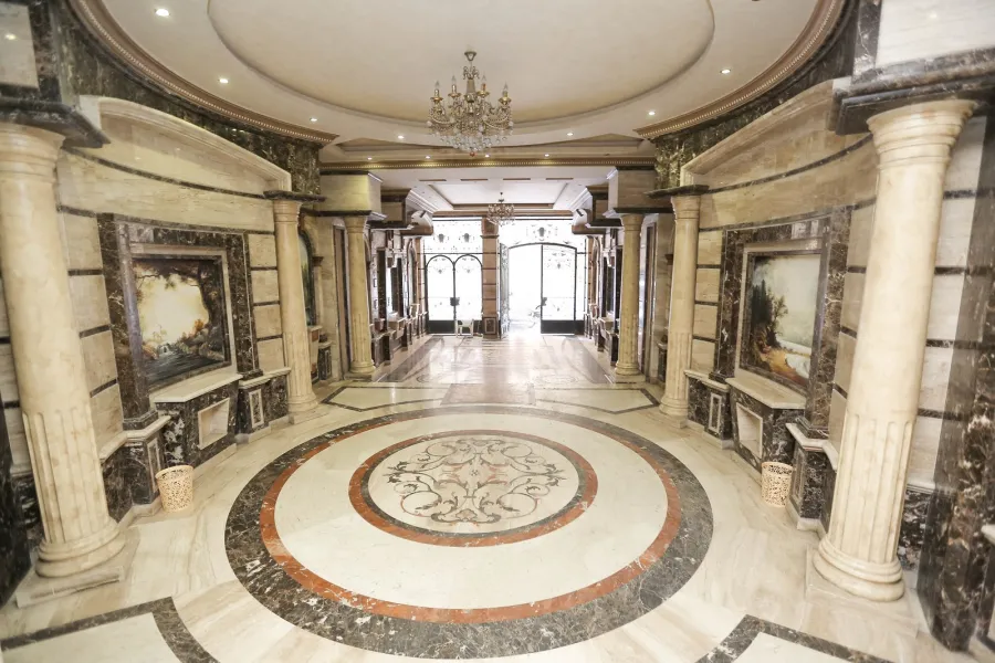 Apartment for sale 267m Laurent (Sir Hank)