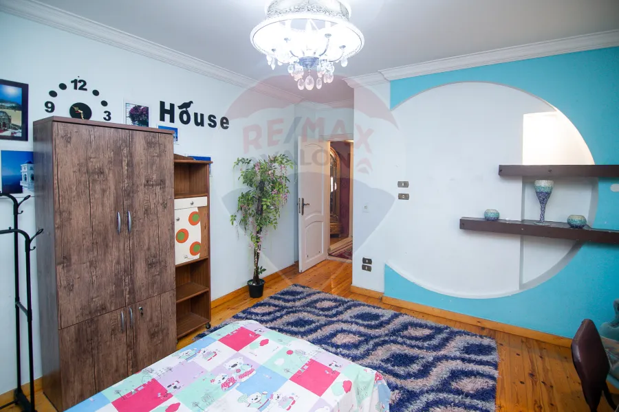 Apartment for rent 140 m Ibrahimia (Gawad Hosni St)