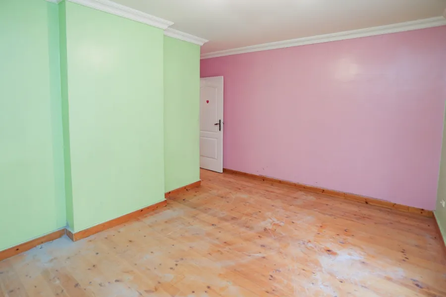 شقة للبيع 185م سموحة (كومباوند الشرطة - بجوار جامعه فاروس)