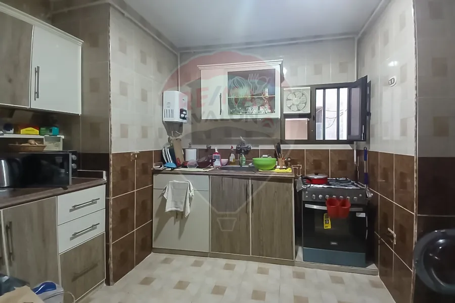 Apartment for rent 250 m Smouha (Kamal El Din Salah St.)