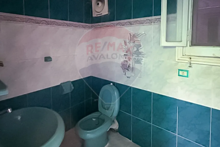 شقة للإيجار 110 م فلمنج (بالقرب من الترام وشارع ابو قير)