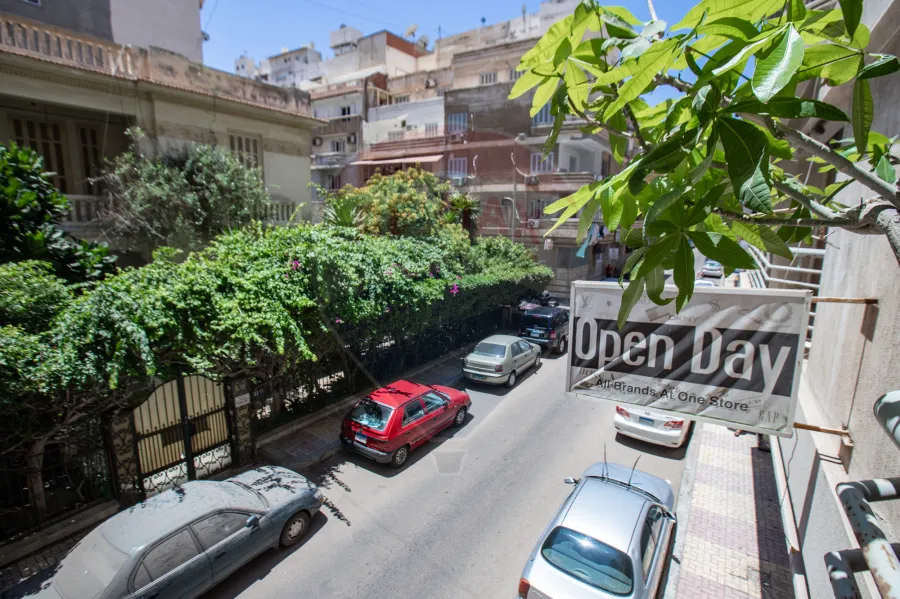 شقة للبيع 265 م رشدي (ش رشدي باشا)