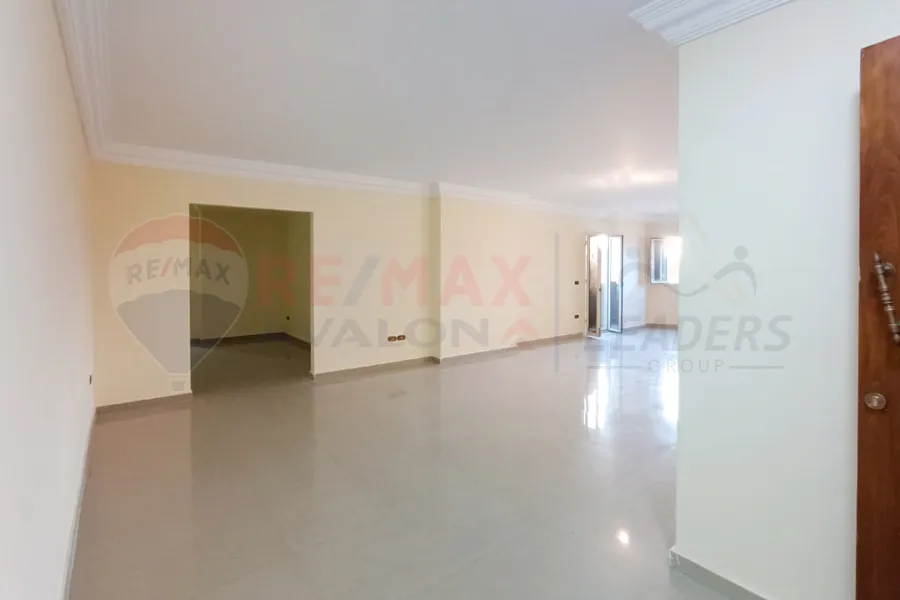 شقه للبيع 178 م وابور المياة (ش جلال الدين الدسوقى)