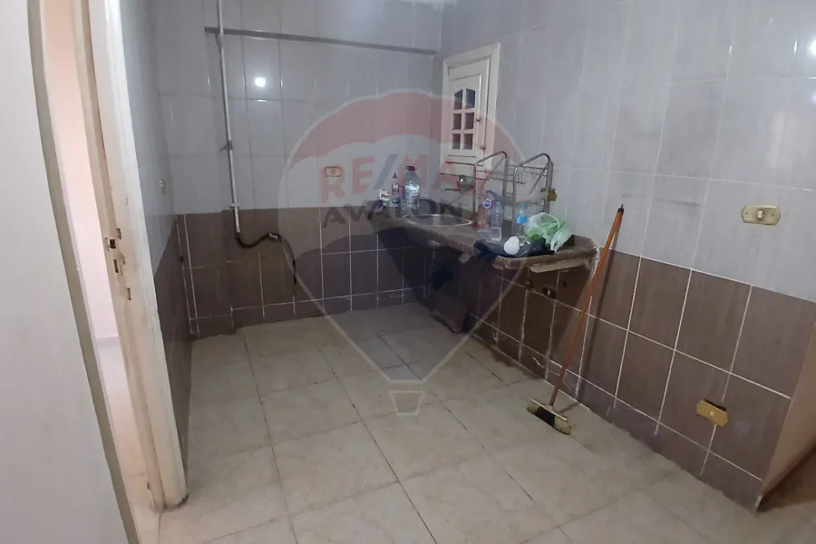 Apartment for sale 74 m Kafr Abdo (Sakina Bint Al Hussein Street)