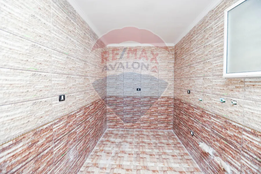 Apartment For Sale 140 m Almontaza (Royal Plaza Towers)