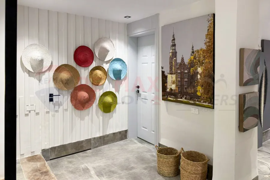 ستاند الون للبيع (مارينا 1) 650 م