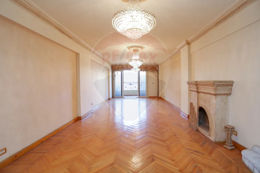 Apartment for sale 270 m Smouha (Fawzy Moaz St directly)