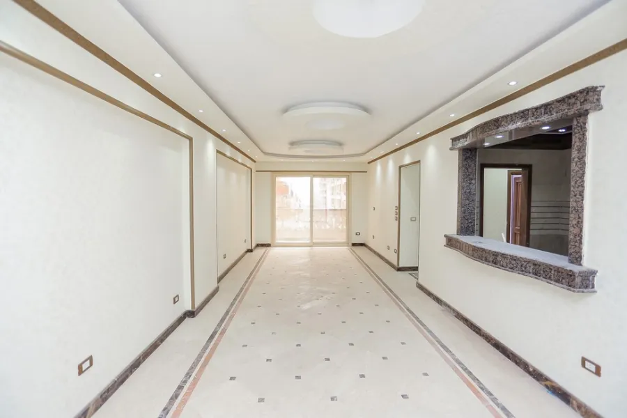 شقة للبيع 152م بولكلي (ش لافيزون) 