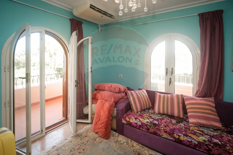 villa for sale North Coast (Costa del Sol village)635m