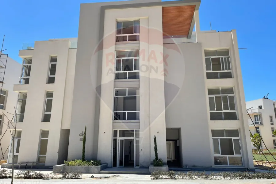 بنتهاوس شالية للبيع (مزارين - العلمين) 97 م