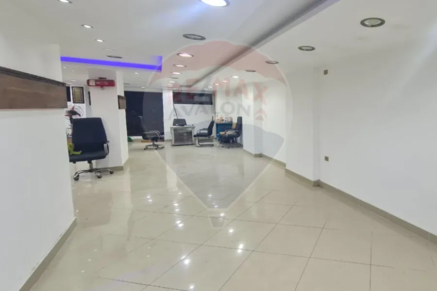 Shop for sale 405 m Ibrahimia (Port Said St)