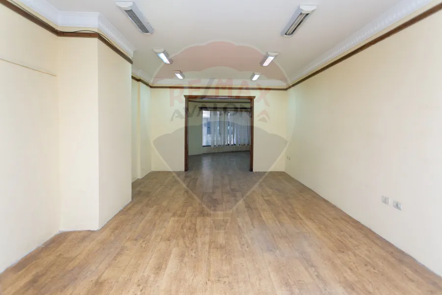 ميزان اداري للايجار 68 م سموحة (ش كمال الدين صلاح)