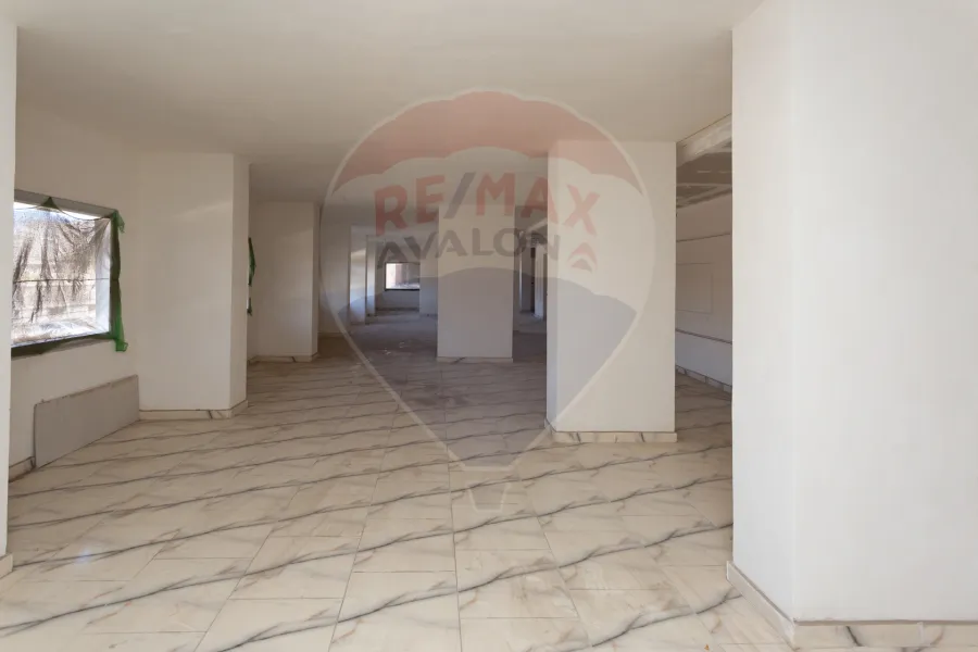 Administrative unit for sale 760 m Victoria (Ibn Salama Main St)