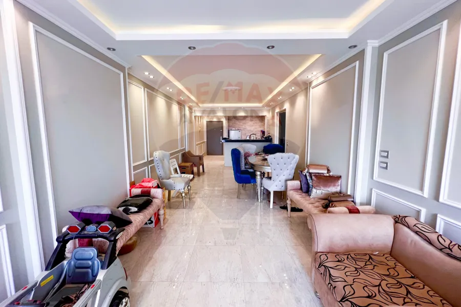 شقة للايجار 165 م  سموحة الجديدة (كومباوند اليكس ستارت)