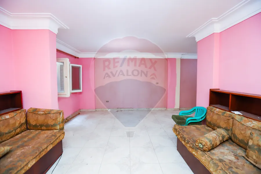 شقة للبيع 212 م العصافرة (خطوات من جمال عبد الناصر)