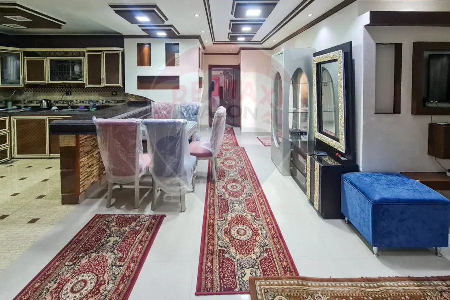 شقة للبيع 150 م الحي اللاتيني (متفرع من ش فؤاد)