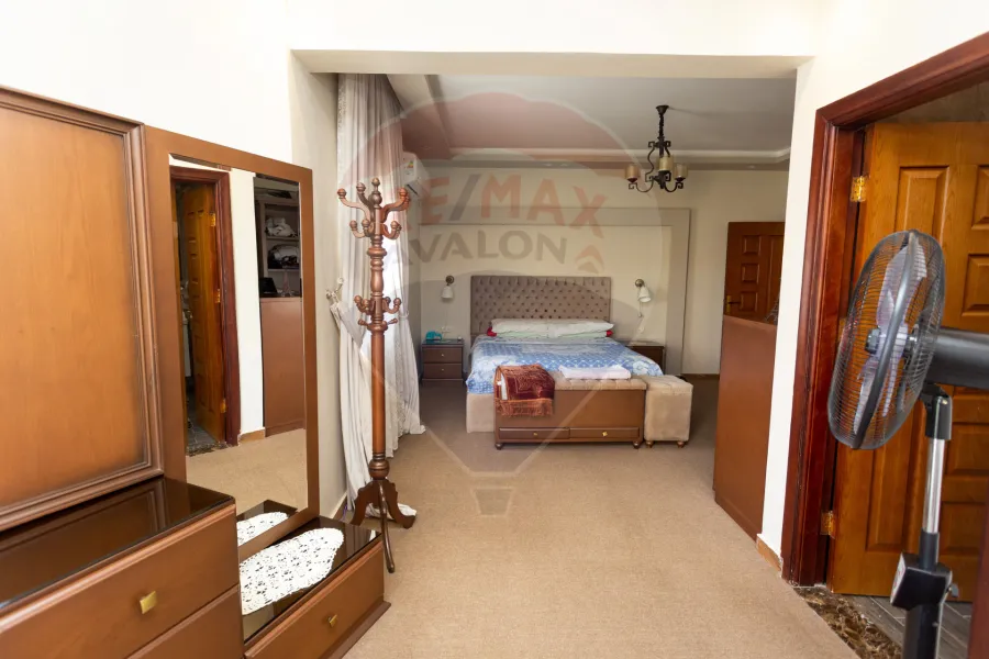 Furnished twin house for annual rent, 350 m², King Mariout (Al Orouba Royal)