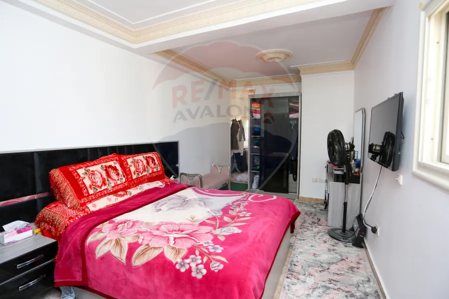 Duplex apartment for sale 180 m Miami (Al-Sabai St. branching from Iskandar Ibrahim St.)