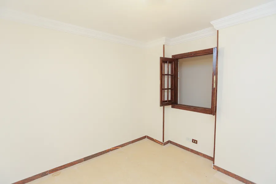 Apartment for rent 143 m Smouha ( compound Grand Ville )