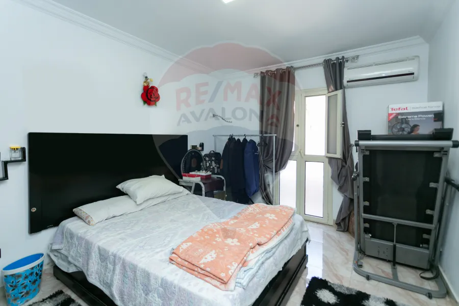 شقة للبيع 260م سيدى جابر (خطوات من مصطفى كامل)