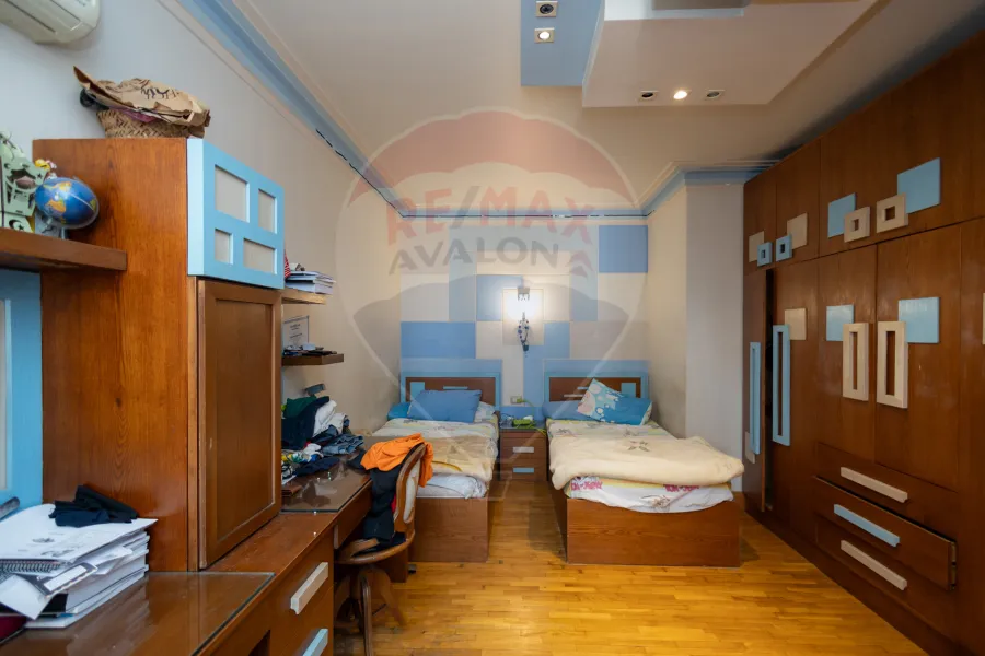 شقة للبيع 400 م لوران (ش ابراهيم نصير)