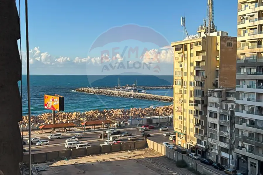 شقة للبيع 180 م لوران (شارع شركة سوميد)