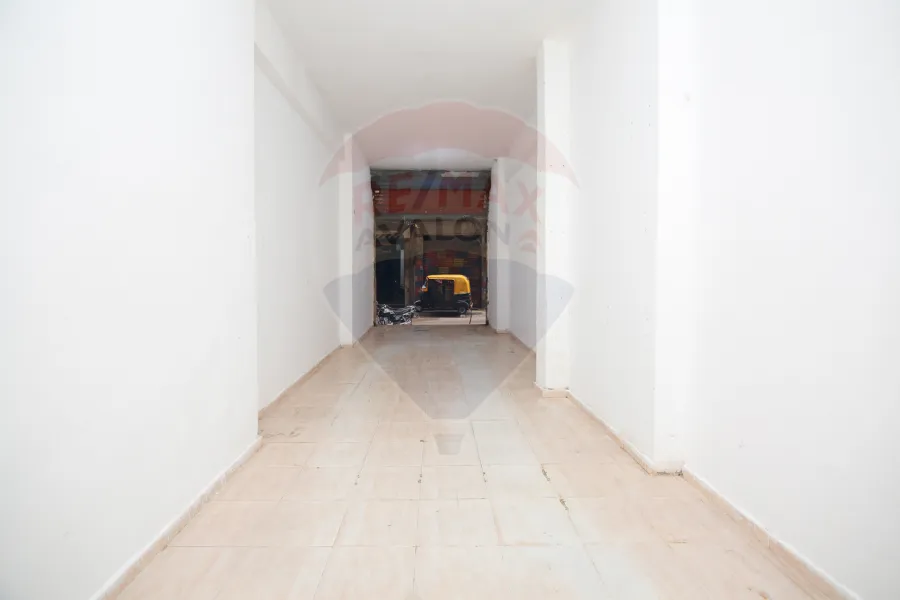 محل للبيع 43 م سيدى بشر بحرى (خطوات من ش خالد بن الوليد والبحر)