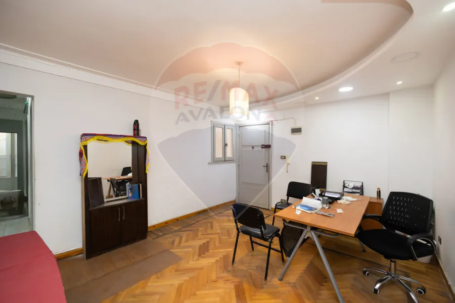 Administrative headquarters for rent 150 m Louran (steps from Shaarawy St.)