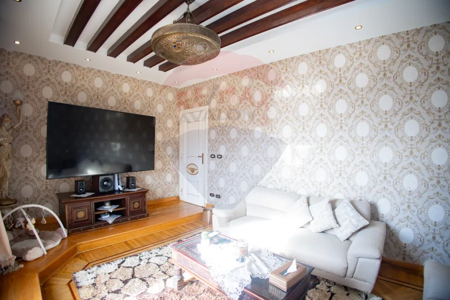 Penthouse apartment for sale 440 m Al Asafra (directly on the sea - Brand Building)